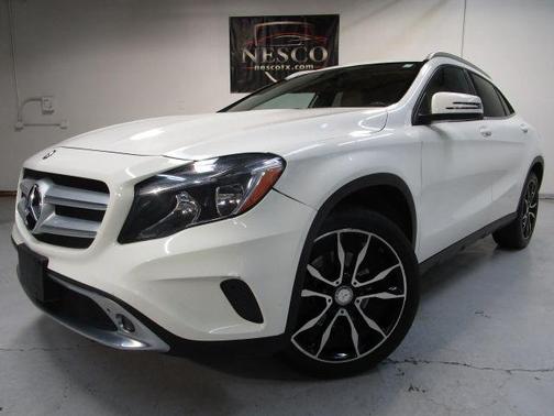2017 Mercedes-Benz GLA 250 Base