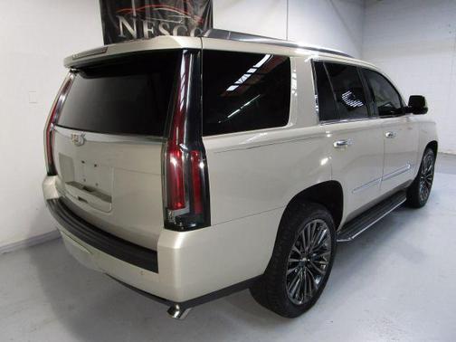 2015 Cadillac Escalade Premium