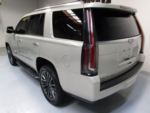 2015 Cadillac Escalade Premium