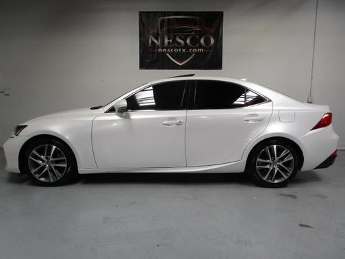 2018 Lexus IS 300 Base