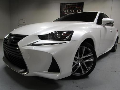 2018 Lexus IS 300 Base