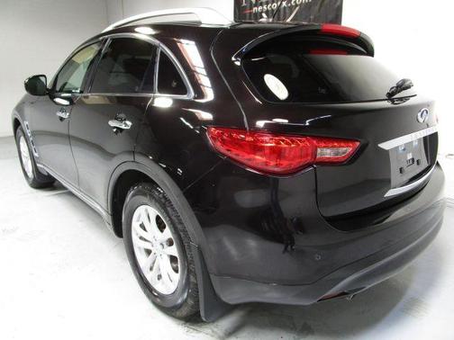 2011 INFINITI FX35 Base