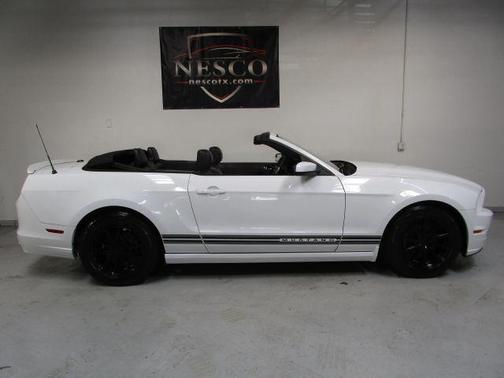 2014 Ford Mustang V6 Premium