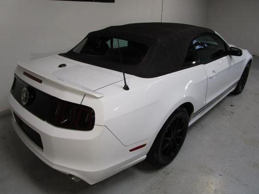 2014 Ford Mustang V6 Premium