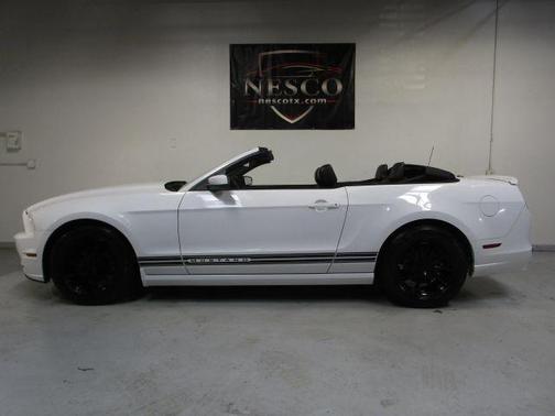 2014 Ford Mustang V6 Premium