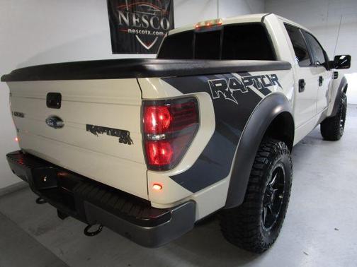 Terrain 2013 Ford F-150 SVT Raptor