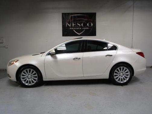 2012 Buick Regal Premium 1