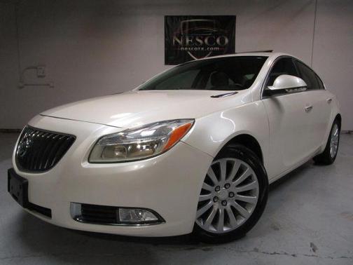 2012 Buick Regal Premium 1