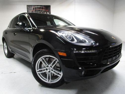 2016 Porsche Macan S