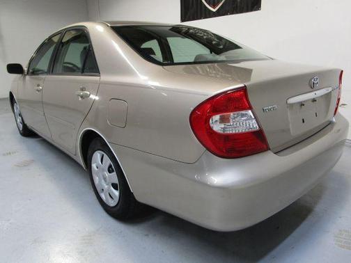 2002 Toyota Camry LE