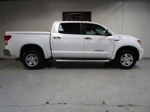 Super White 2007 Toyota Tundra Limited 5.7L V8