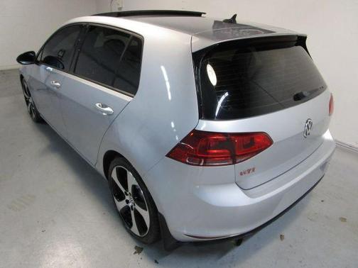 2016 Volkswagen Golf GTI Autobahn w/ Performance 4-Door