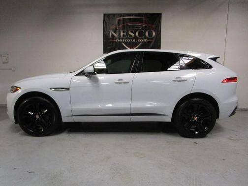 2017 Jaguar F-PACE 35t R-Sport