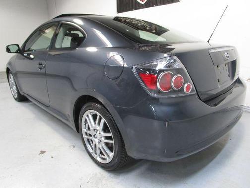 2008 Scion tC 