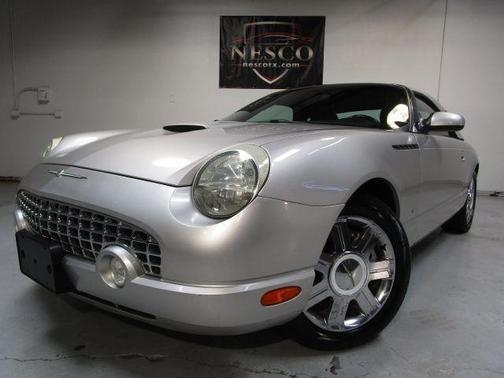 2004 Ford Thunderbird 