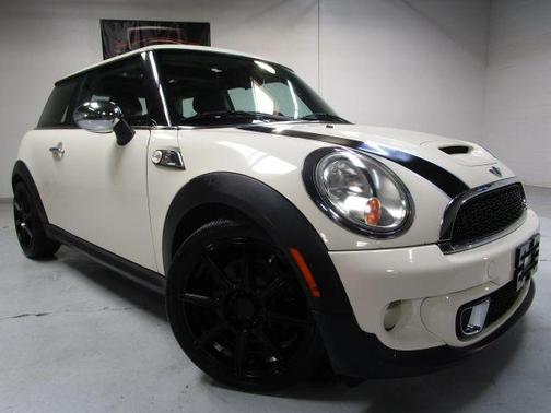 2011 MINI Cooper S Base