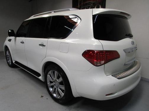 2013 INFINITI QX56 Base