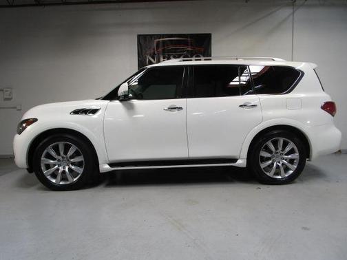 2013 INFINITI QX56 Base