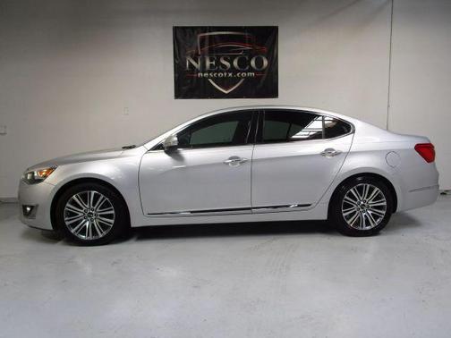 2016 Kia Cadenza Base (A6)