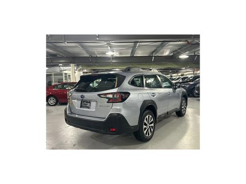 2023 Subaru Outback Base
