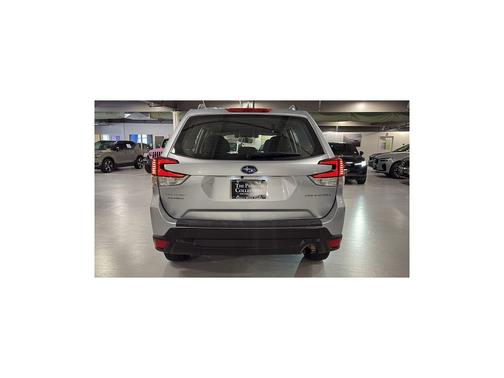 2020 Subaru Forester Base Trim Level