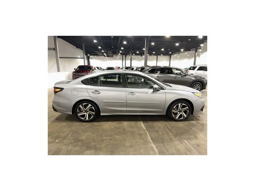2022 Subaru Legacy Limited XT