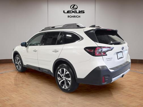 2021 Subaru Outback Touring XT