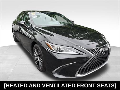 2022 Lexus ES 350 Base