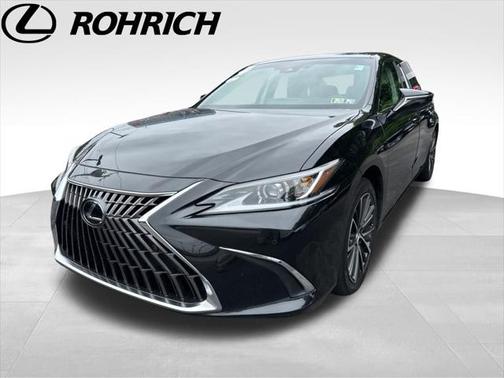 2022 Lexus ES 350 Base