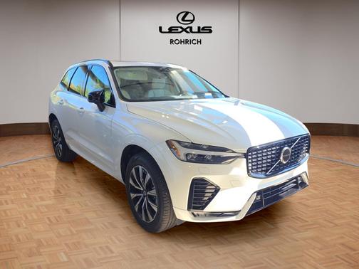 2025 Volvo XC60 B5 Core