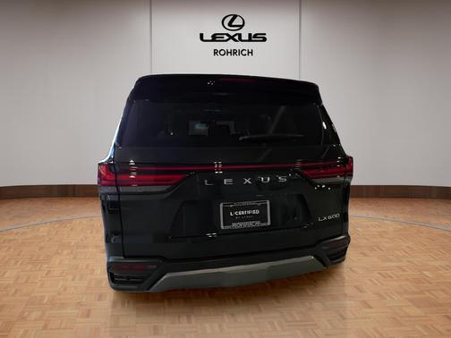 2024 Lexus LX 600 Luxury