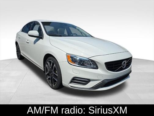 2017 Volvo S60 T5 Dynamic