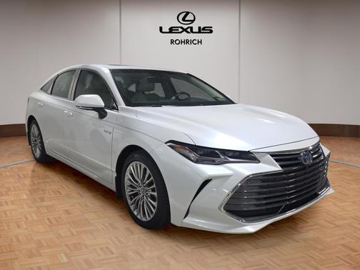 2020 Toyota Avalon Hybrid Limited