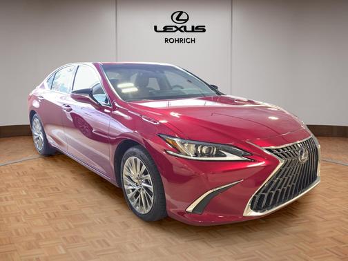 2022 Lexus ES 300h Luxury