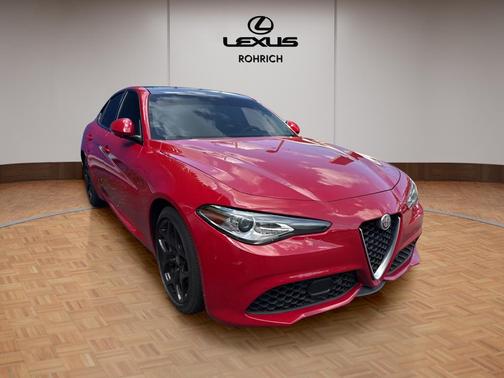 2020 Alfa Romeo Giulia Sport