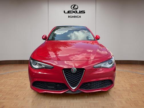 2020 Alfa Romeo Giulia Sport
