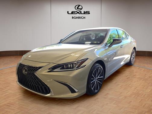 2025 Lexus ES 350 Base