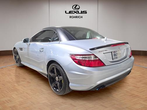 2016 Mercedes-Benz SLK-Class SLK300 Roadster