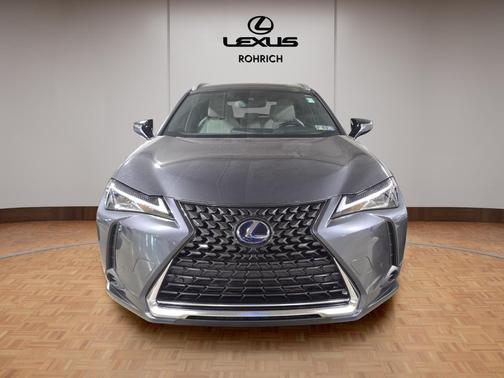 2022 Lexus UX 250h Base