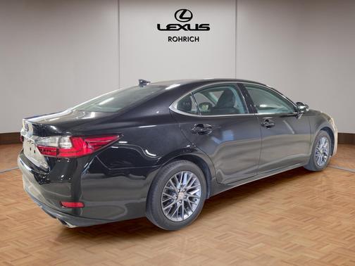 2018 Lexus ES 350 Base
