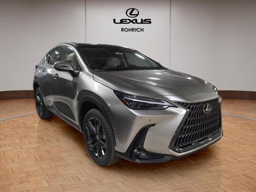 2025 Lexus NX 450h+ Luxury