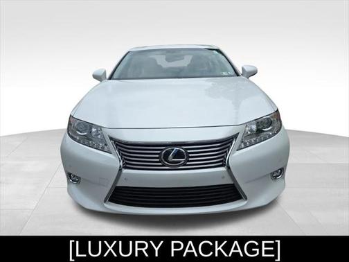 2015 Lexus ES 350 Crafted Line