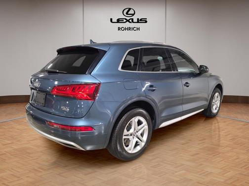 2018 Audi Q5 2.0T Tech Premium