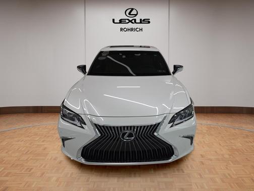 2021 Lexus ES 350 Base