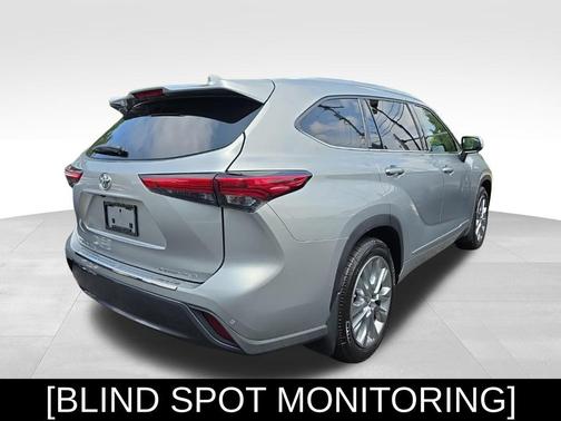 2020 Toyota Highlander Limited