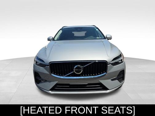 2022 Volvo XC60 B5 Momentum