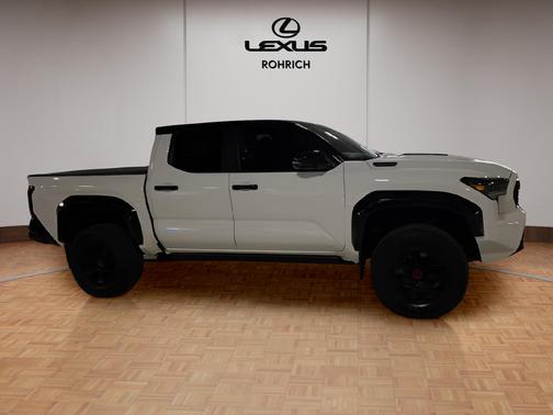 2024 Toyota Tacoma TRD Pro