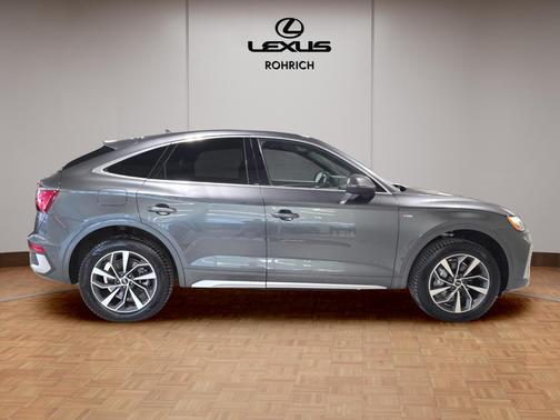 2022 Audi Q5 45 S line Premium Plus