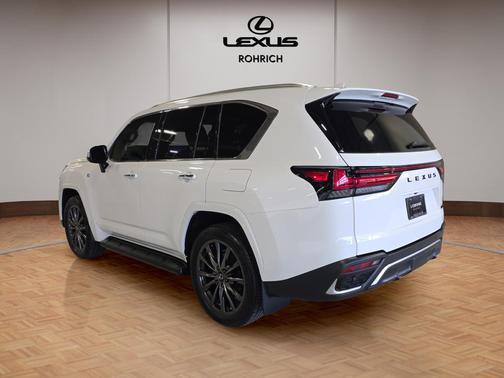 2024 Lexus LX 600 Base