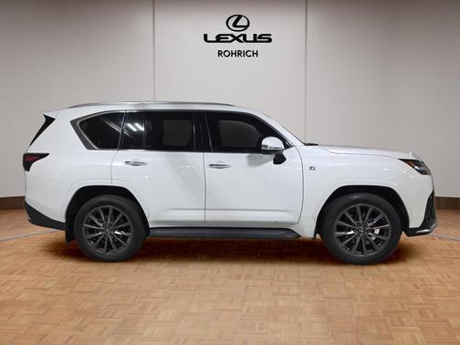 2024 Lexus LX 600 Base